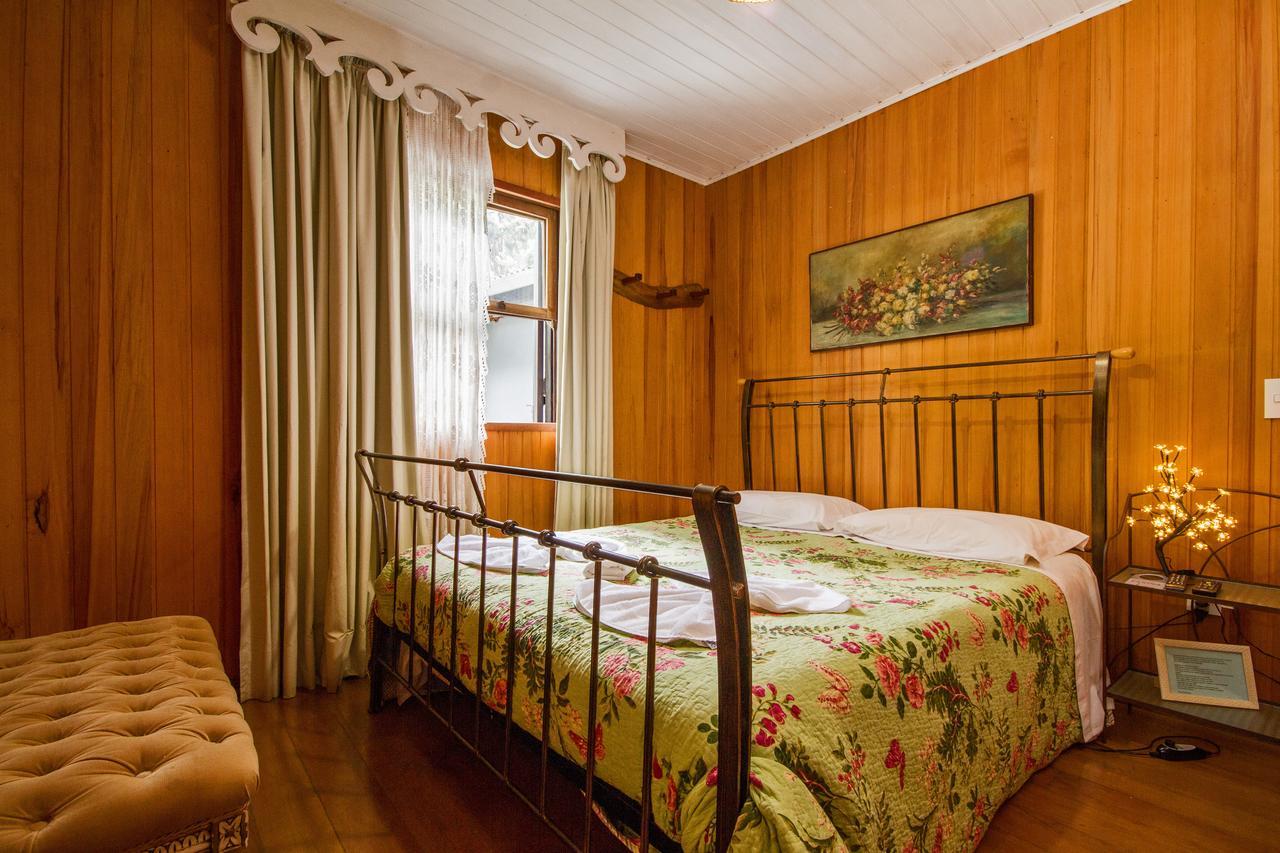 Pousada Casa Mantiqueira - Proxima Ao Capivari E Opcoes De Hidromassagem Кампус-ду-Жордау Экстерьер фото