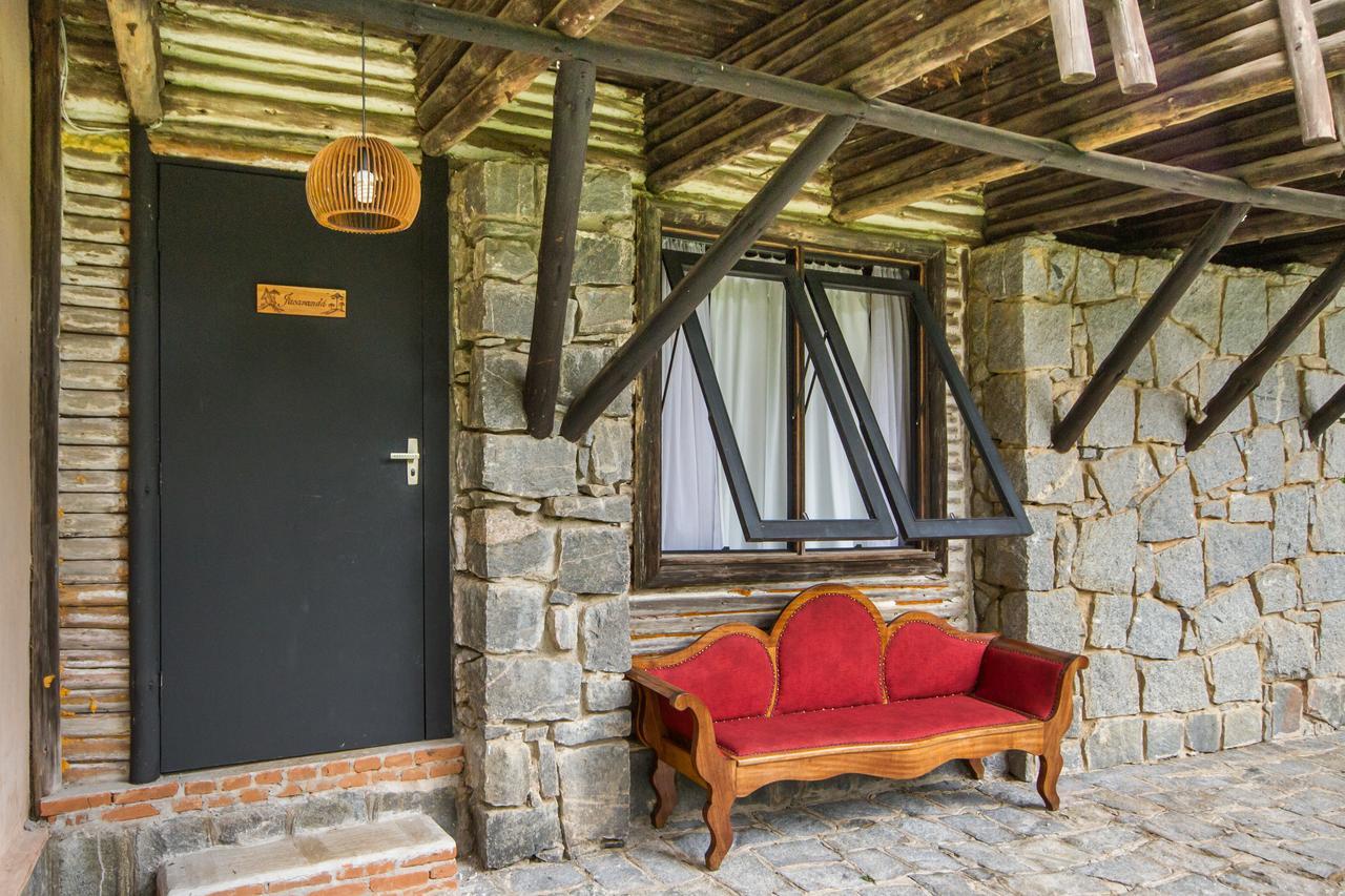 Pousada Casa Mantiqueira - Proxima Ao Capivari E Opcoes De Hidromassagem Кампус-ду-Жордау Экстерьер фото